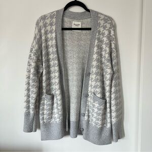 Abercrombie & Fitch Houndstooth Cardigan